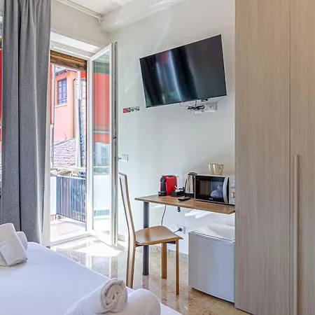 Apartment Delle Casse 2 *